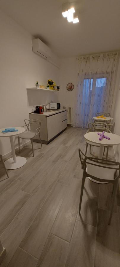 Le Gemelle Daire Bari Dış mekan fotoğraf